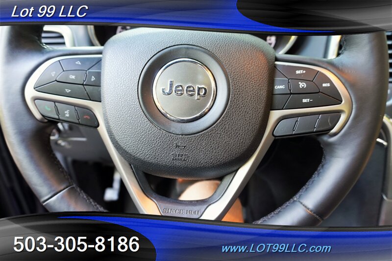Used 2018 Jeep Grand Cherokee Limited AWD/4WD image 24