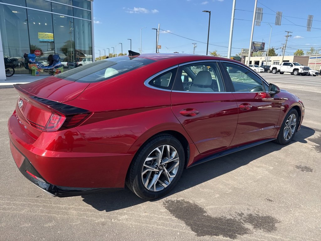 Used 2023 Hyundai Sonata SEL image 6