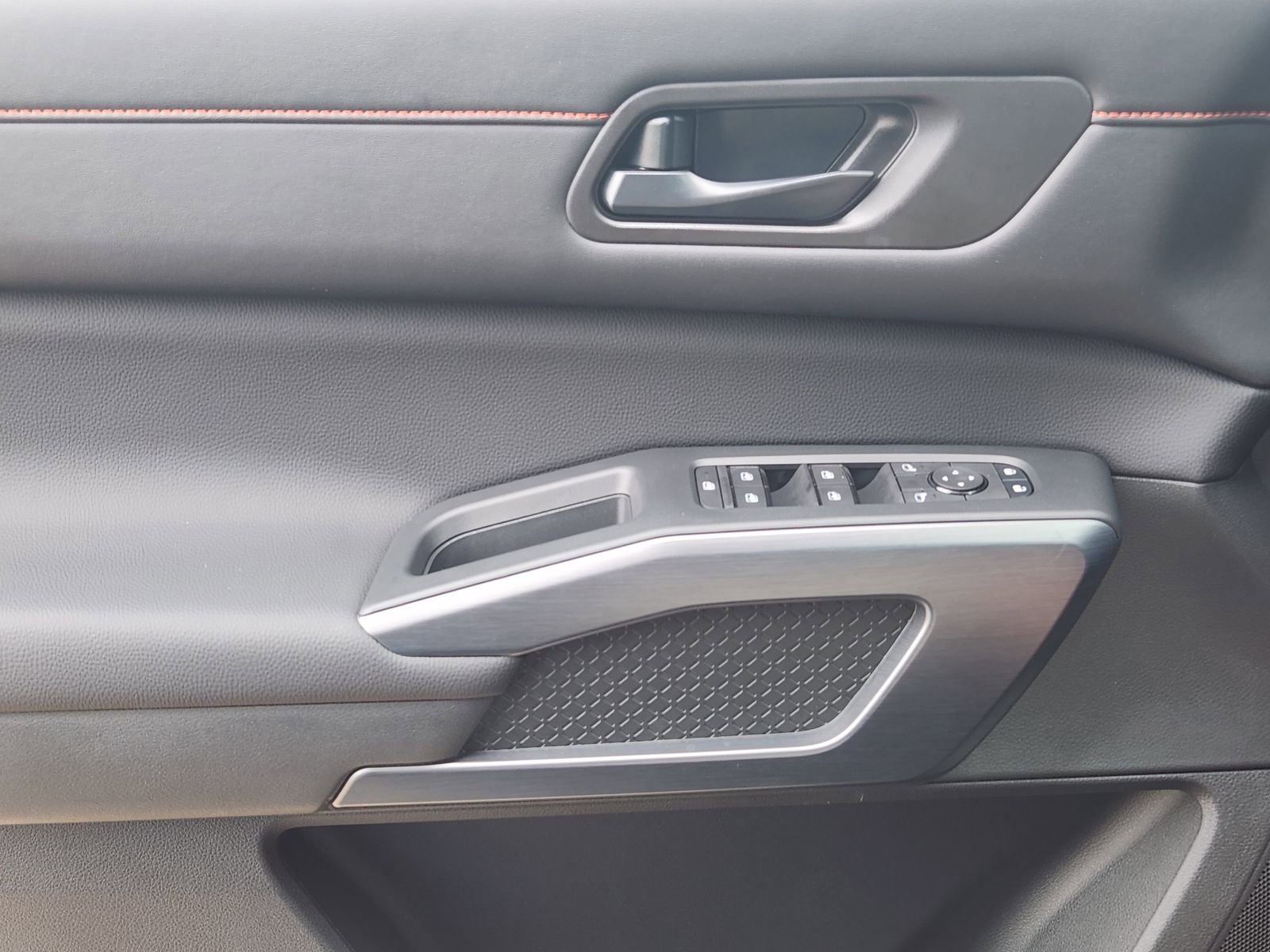 New 2026 Nissan Pathfinder Rock Creek w/ Rock Creek Premium Package AWD/4WD image 23