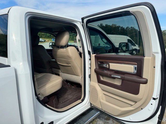 Used 2018 RAM 3500 Laramie AWD/4WD image 13