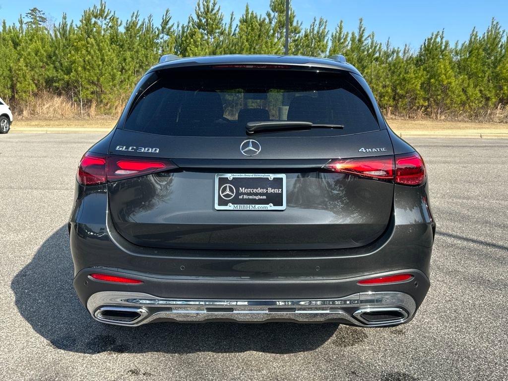 Certified 2025 Mercedes-Benz GLC 300 4MATIC image 6
