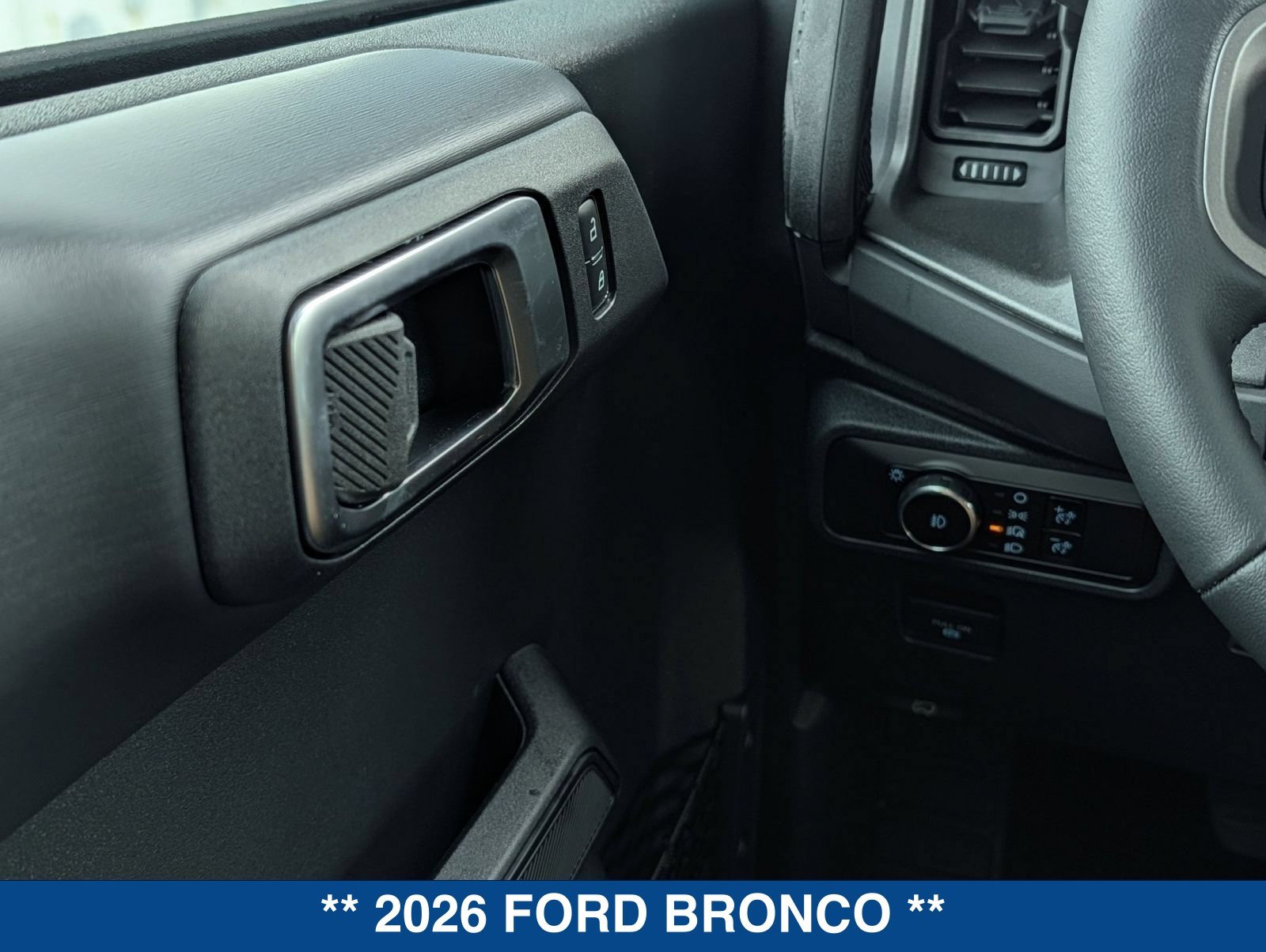 New 2026 Ford Bronco Badlands AWD/4WD image 25