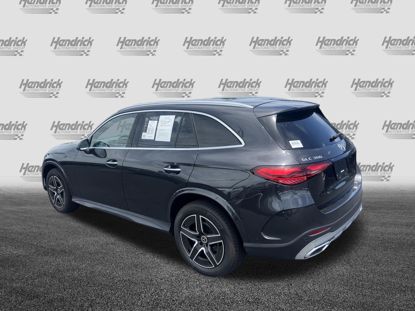 Certified 2025 Mercedes-Benz GLC 300 4MATIC image 8