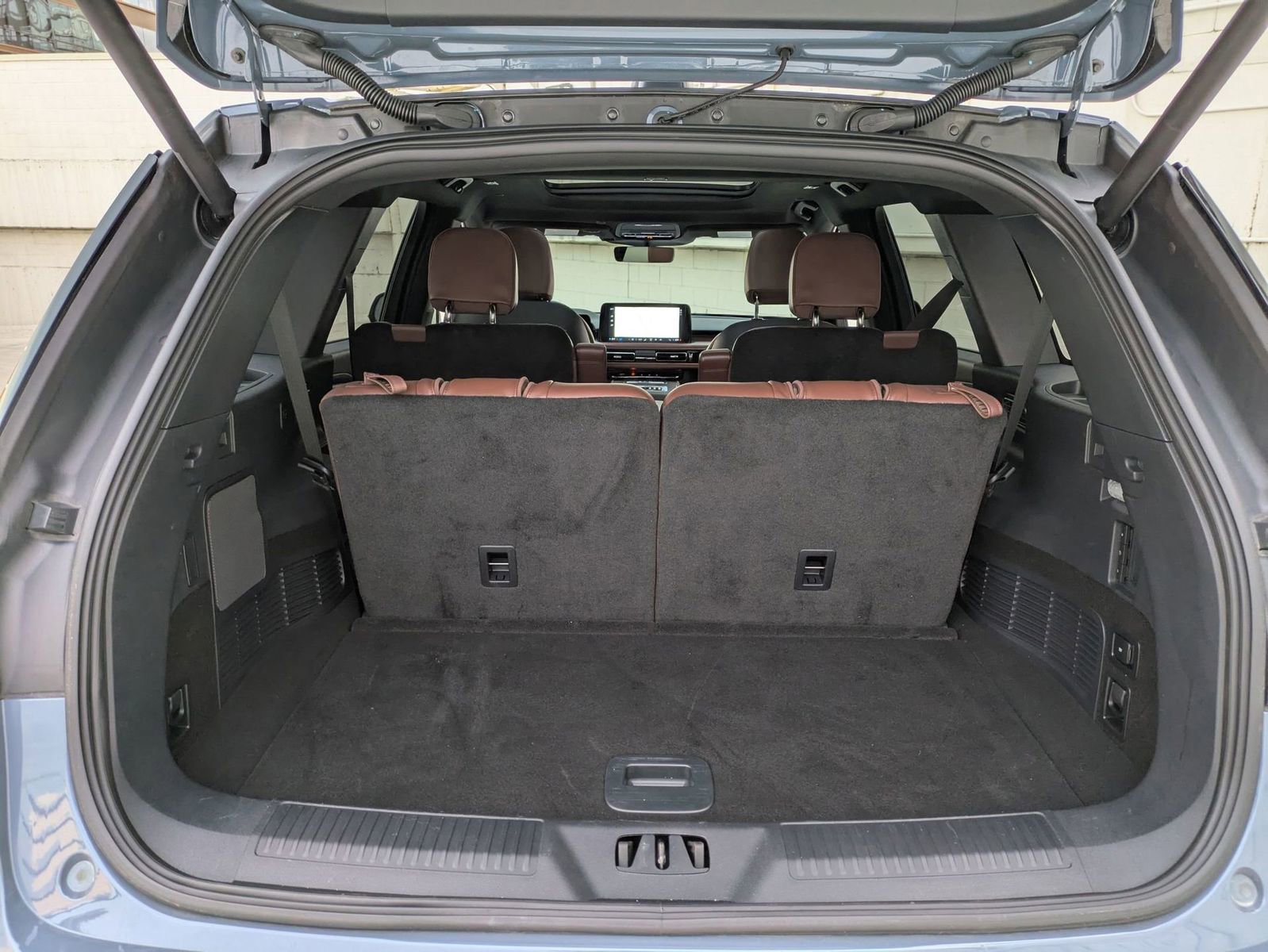 Used 2025 Lincoln Aviator Reserve w/ Illumination Package image 29