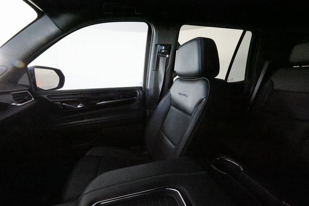 Used 2024 GMC Yukon Denali w/ Max Trailering Package image 39