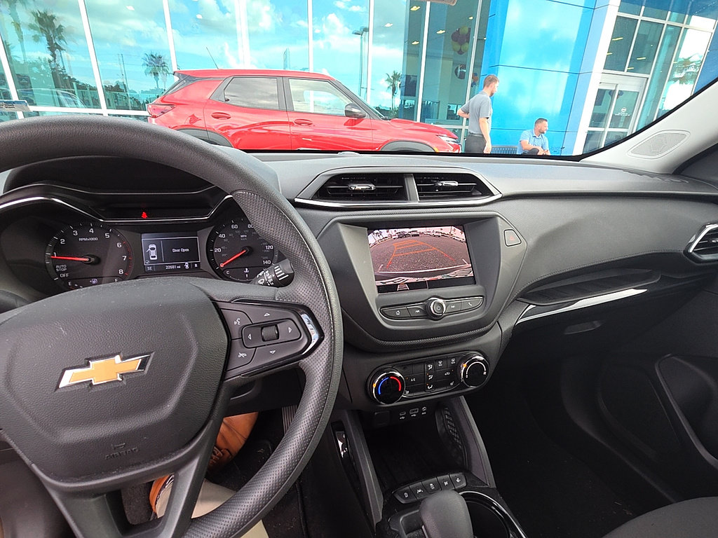 Certified 2023 Chevrolet TrailBlazer LT FWD image 59