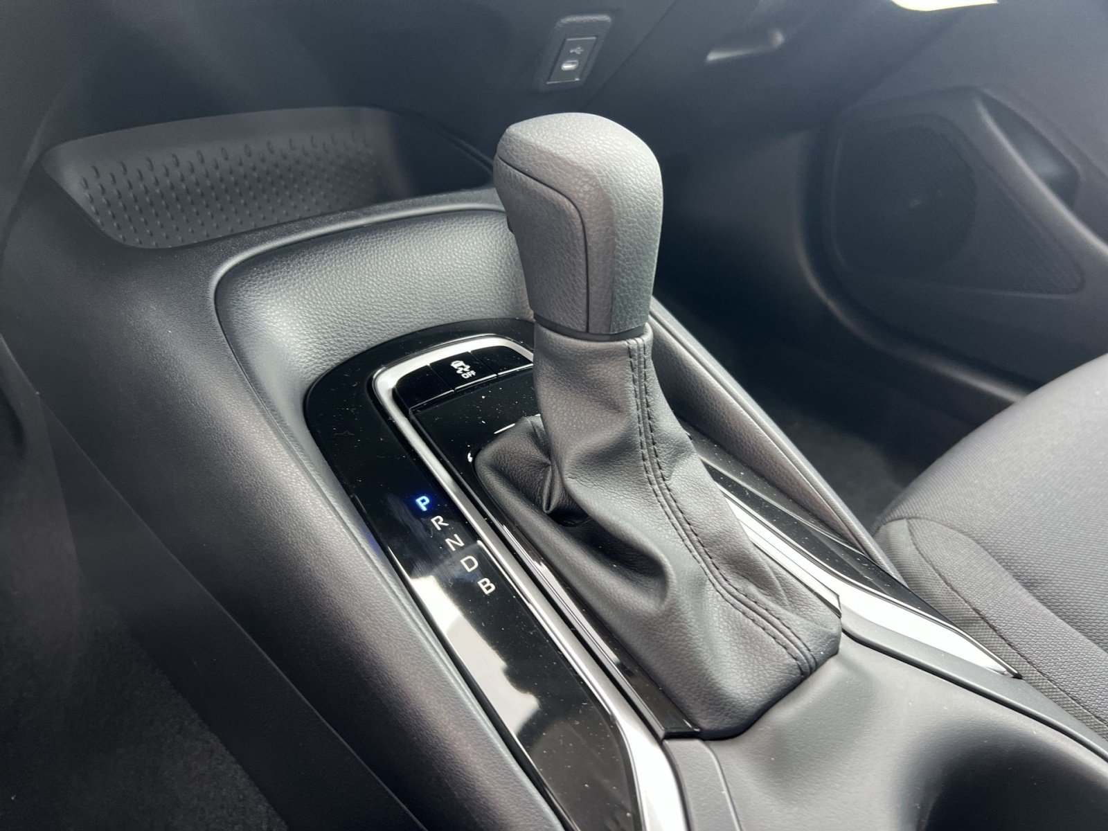 New 2026 Toyota Corolla LE FWD image 21