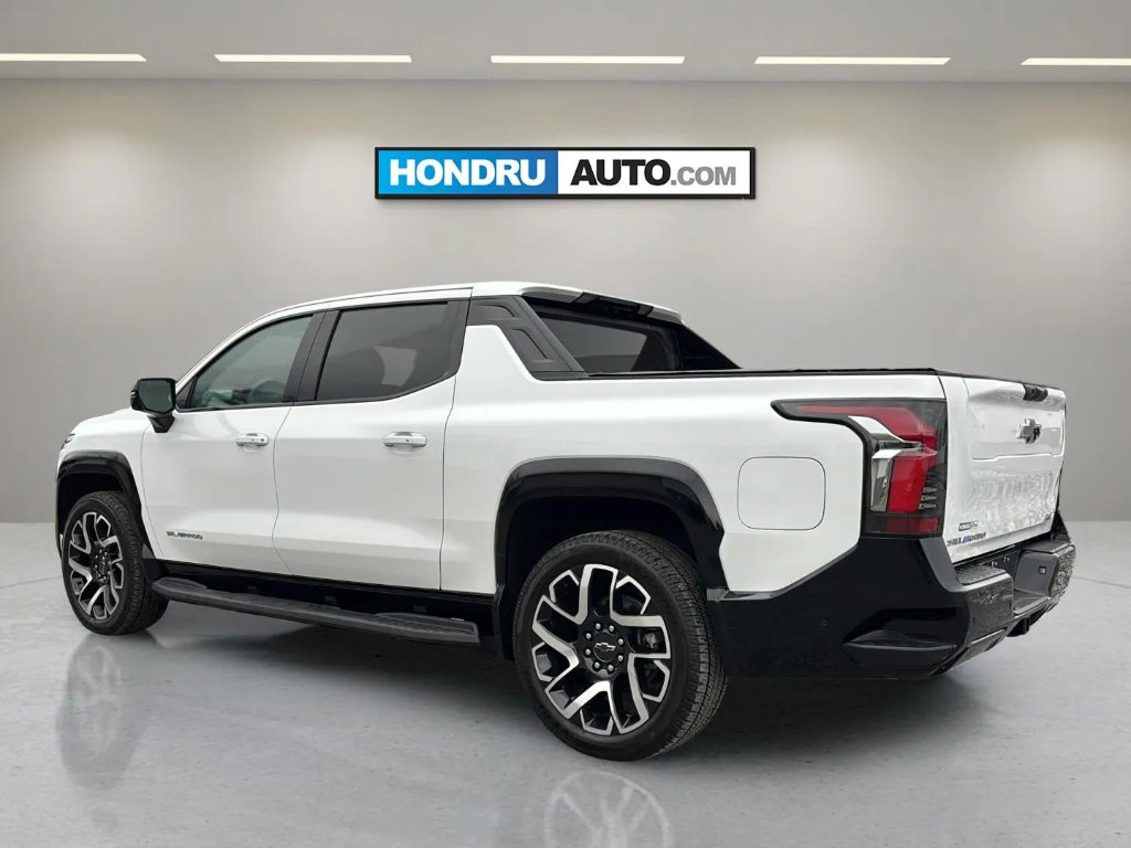 Used 2024 Chevrolet Silverado EV RST image 3