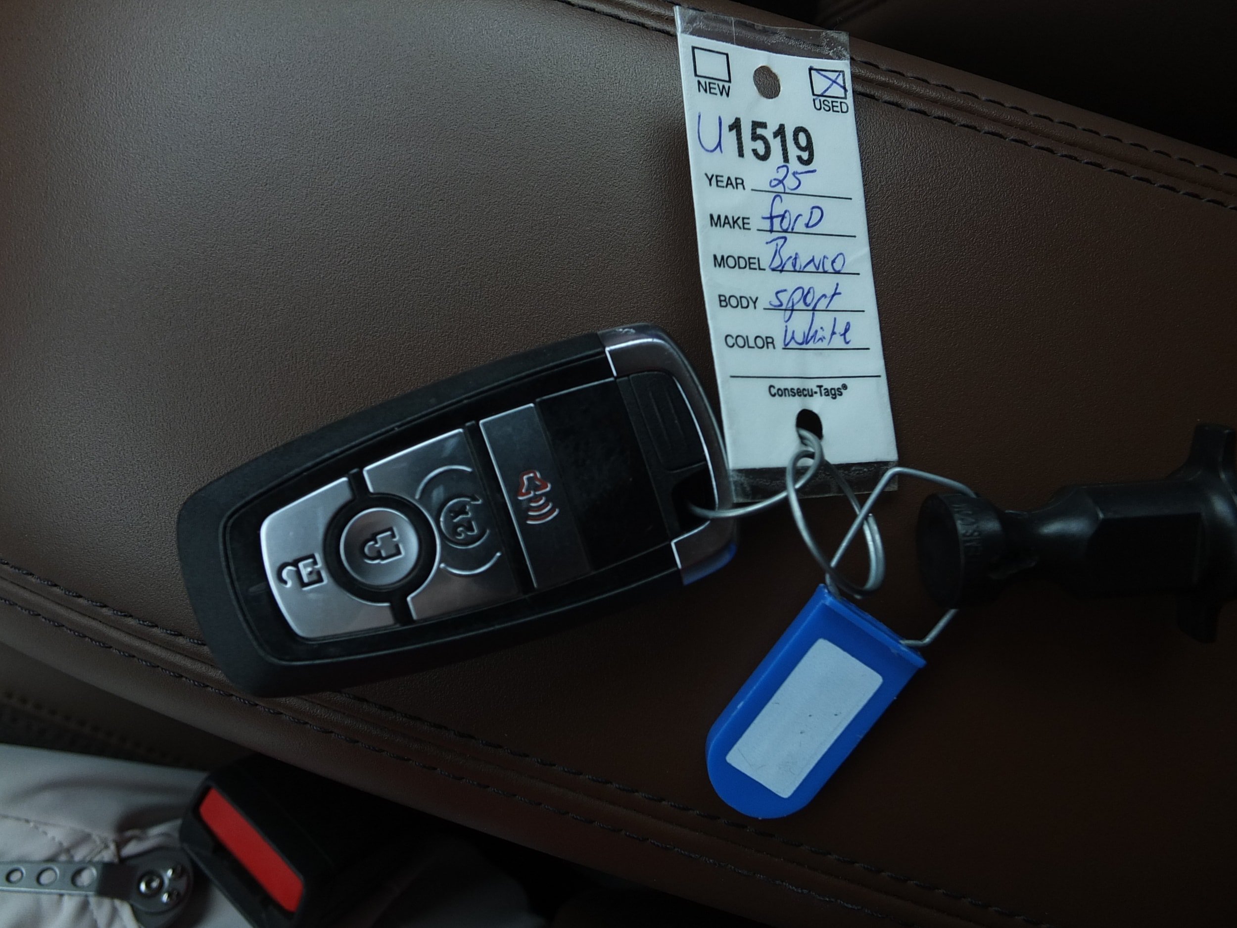 Used 2025 Ford Bronco Sport Outer Banks w/ Outer Banks Tech Package+ AWD/4WD image 29