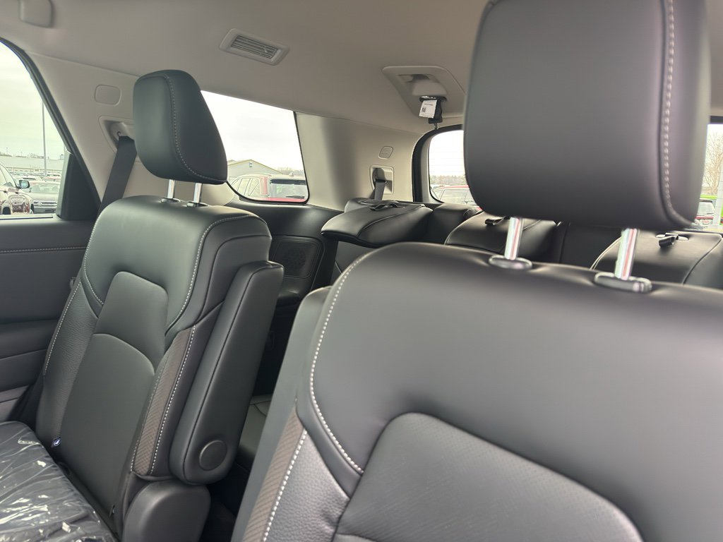 New 2026 Nissan Pathfinder SL image 35