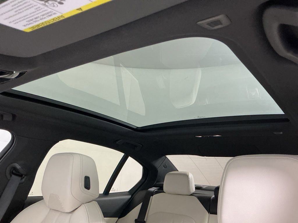 Certified 2024 BMW 530i w/ Premium Package RWD image 23