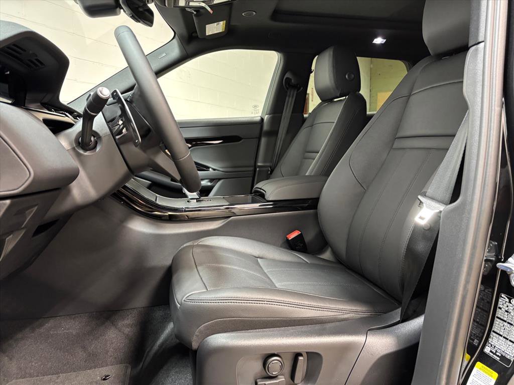 New 2026 Land Rover Range Rover Evoque Dynamic SE image 22