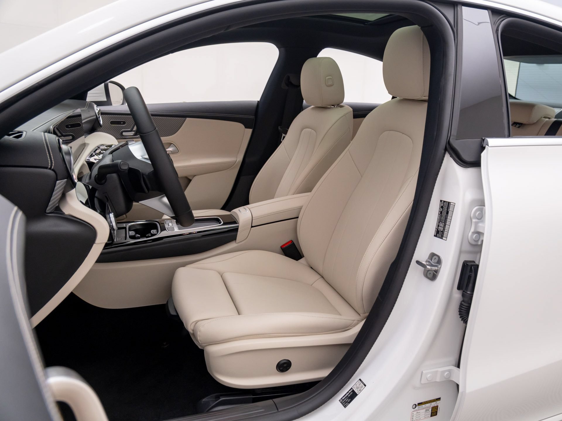 New 2026 Mercedes-Benz CLA 250 4MATIC image 14