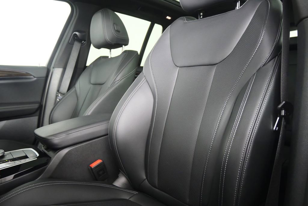 Certified 2024 BMW X3 xDrive30i image 10