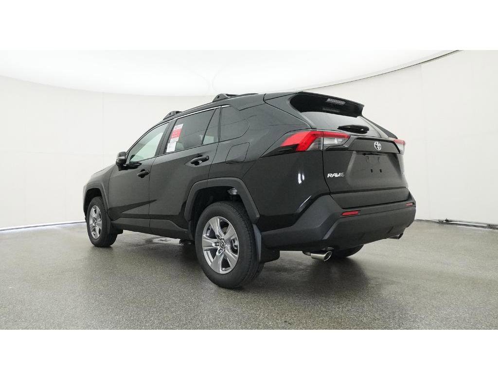 Certified 2025 Toyota RAV4 XLE image 21