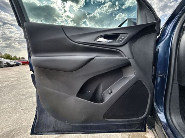 Used 2022 Chevrolet Equinox LT FWD image 13
