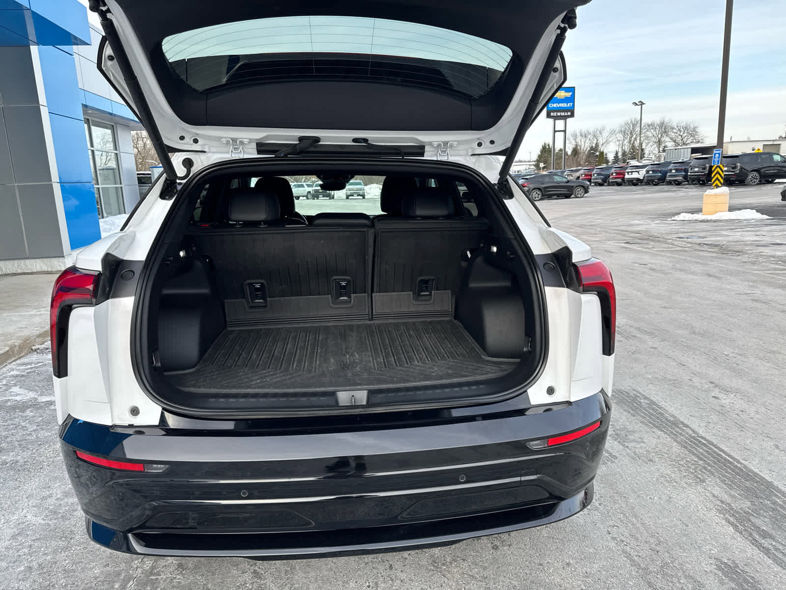 Used 2024 Chevrolet Blazer EV RS image 13