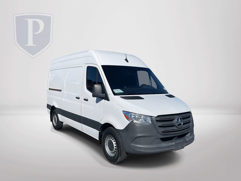 Used 2022 Mercedes-Benz Sprinter 144 Cargo video 1