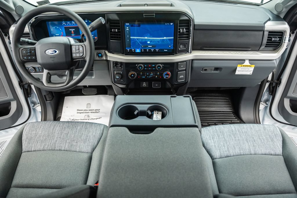 New 2026 Ford F250 XLT w/ XLT Premium Package AWD/4WD image 24