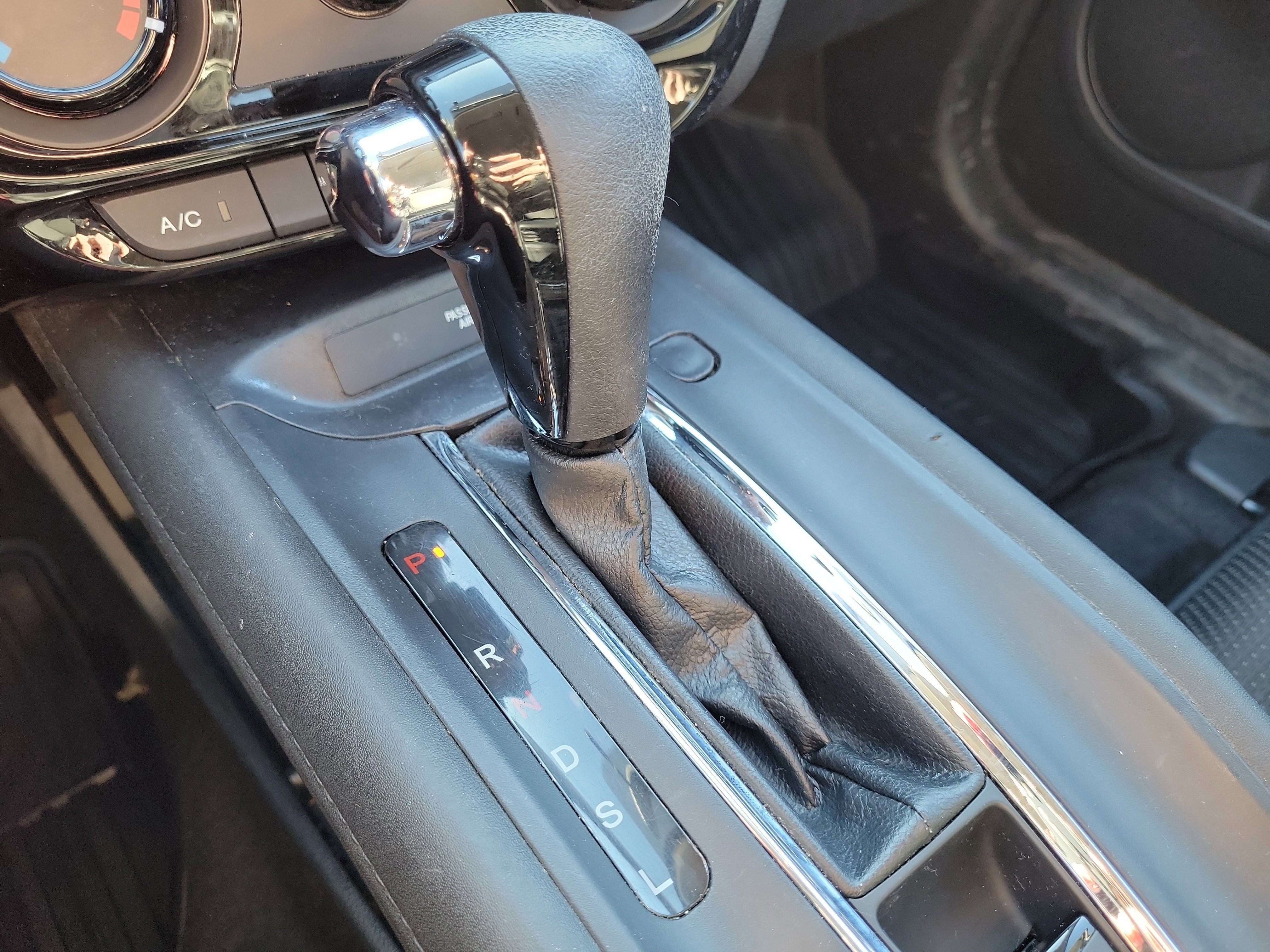 Used 2021 Honda HR-V LX image 30