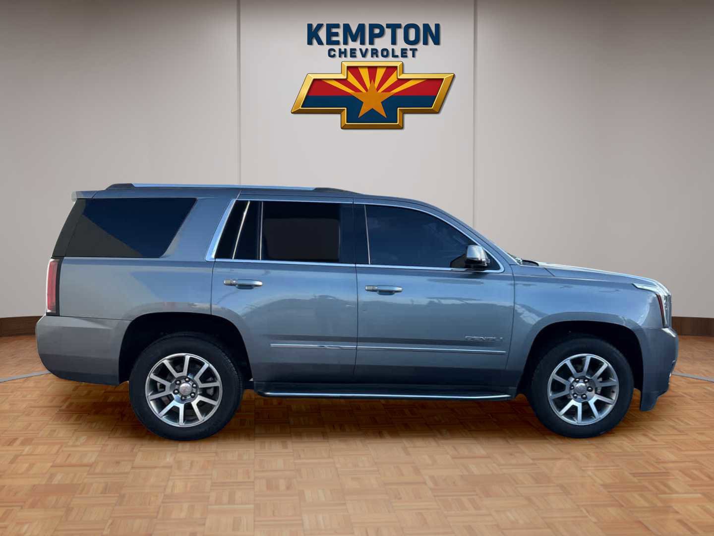Used 2019 GMC Yukon Denali RWD image 7