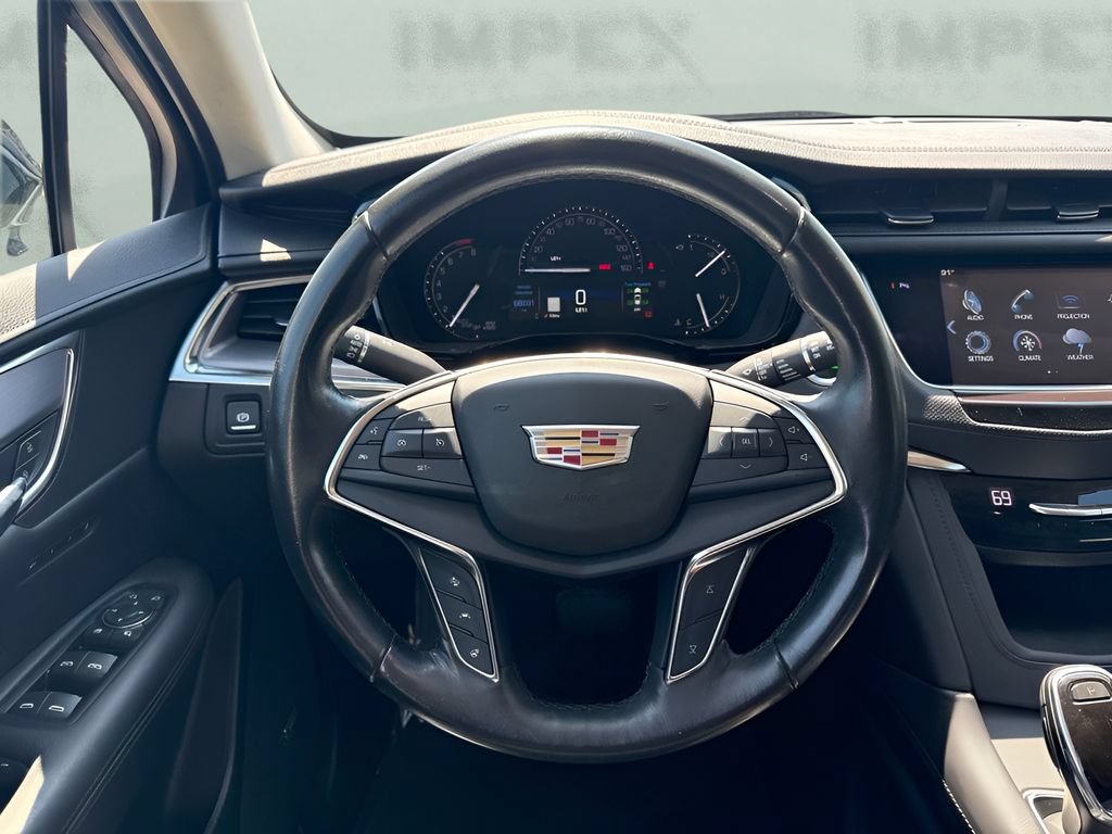 Used 2019 Cadillac XT5 Luxury AWD/4WD image 16