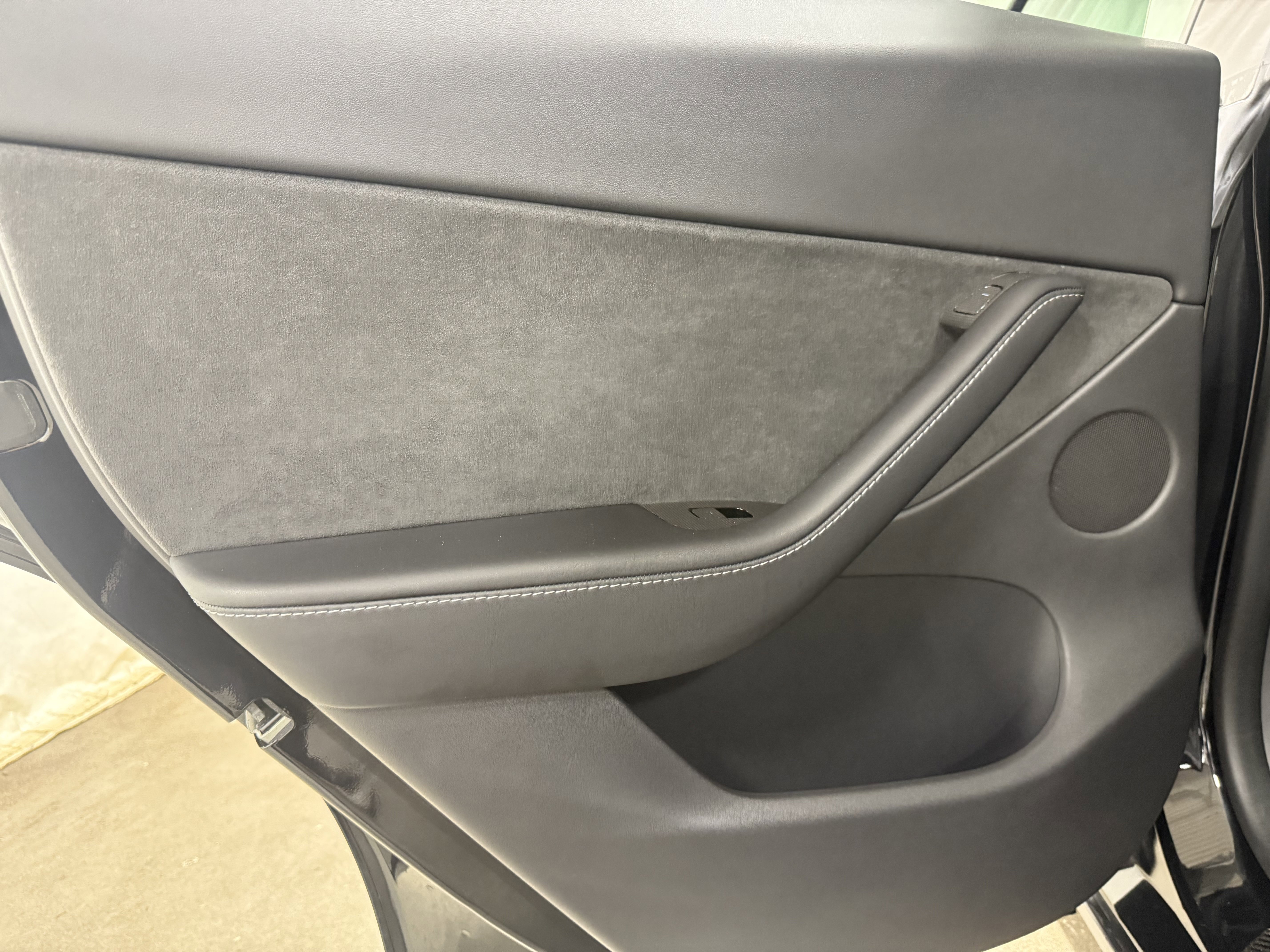 Used 2020 Tesla Model Y Performance image 22