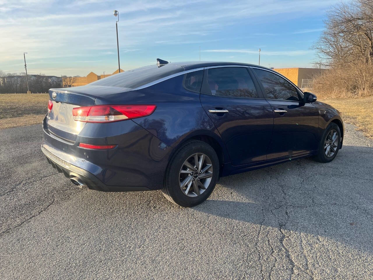 Used 2019 Kia Optima LX image 5