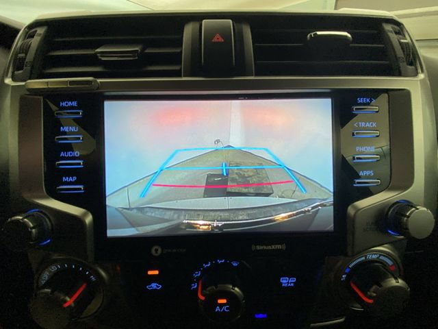 Used 2020 Toyota 4Runner SR5 AWD/4WD image 17