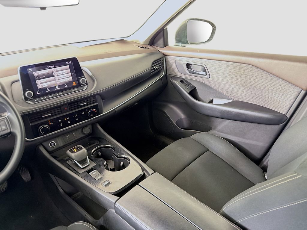 Used 2023 Nissan Rogue S image 24