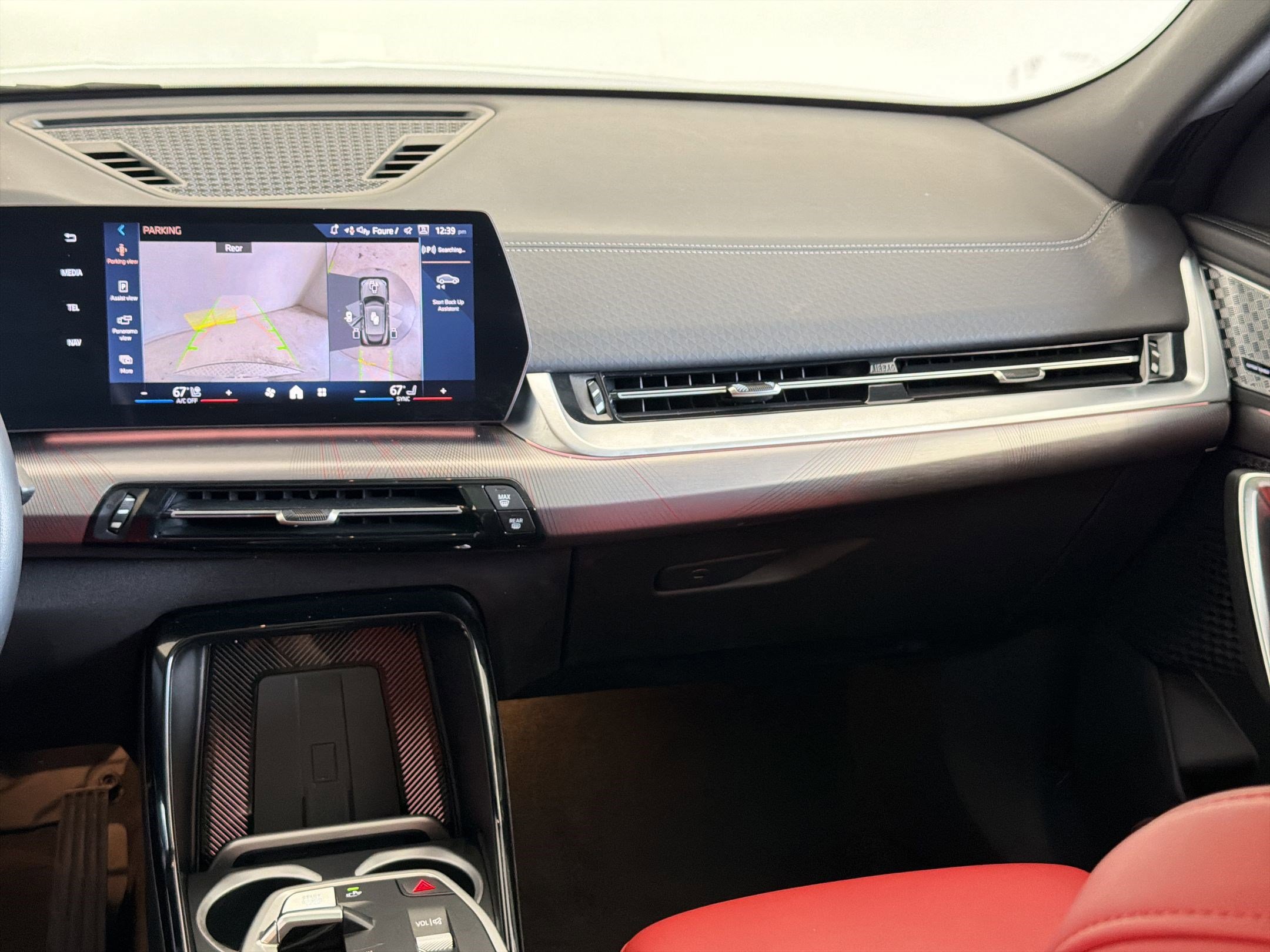 Used 2025 BMW X2 xDrive28i w/ Premium Package image 28