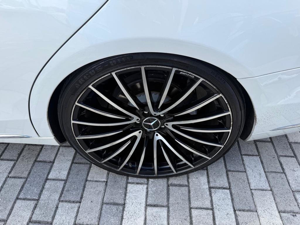Used 2020 Mercedes-Benz S 560 Sedan image 23