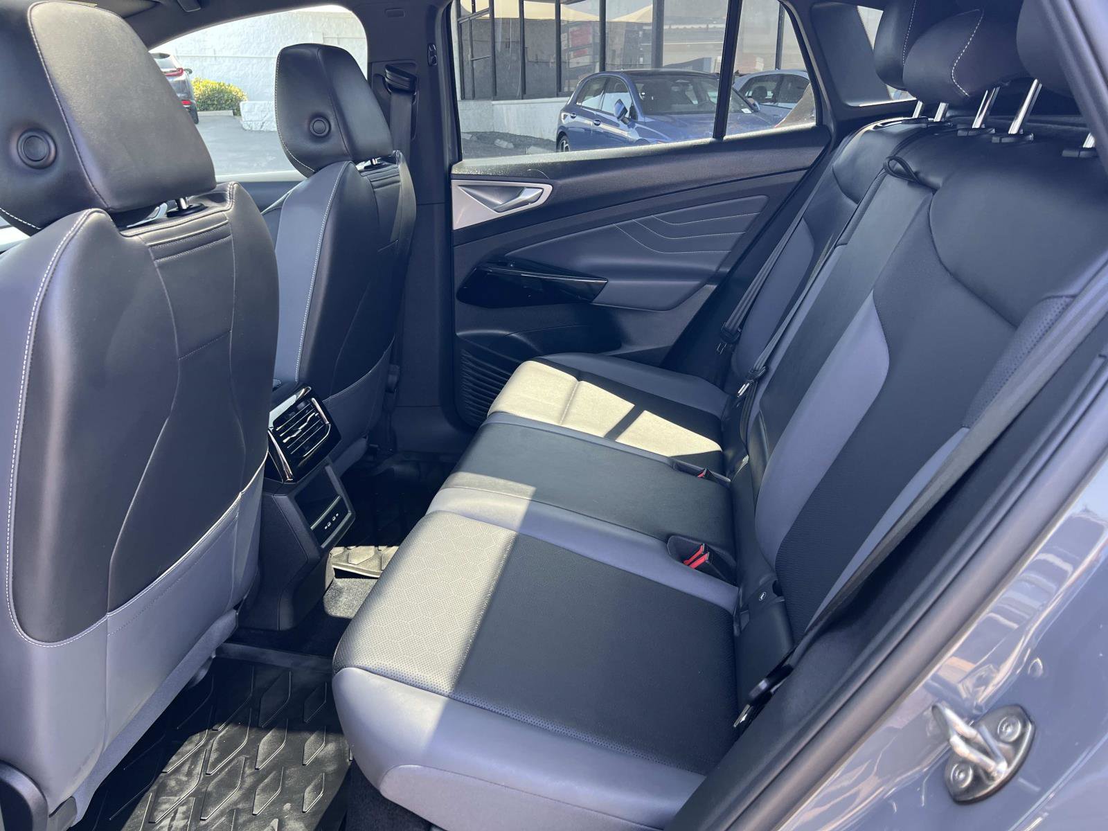 Certified 2023 Volkswagen ID.4 S RWD image 22
