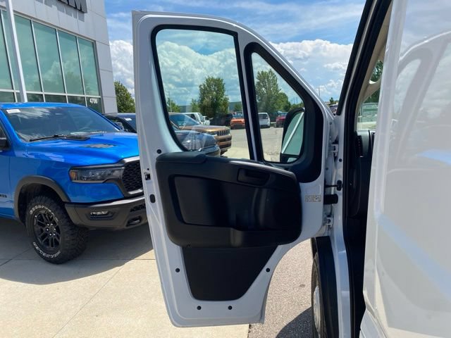 New 2026 RAM ProMaster 2500 w/ Safety Group FWD image 9