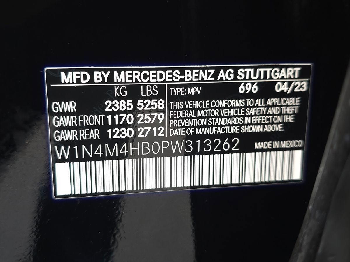 Used 2023 Mercedes-Benz GLB 250 4MATIC w/ Premium Package image 64