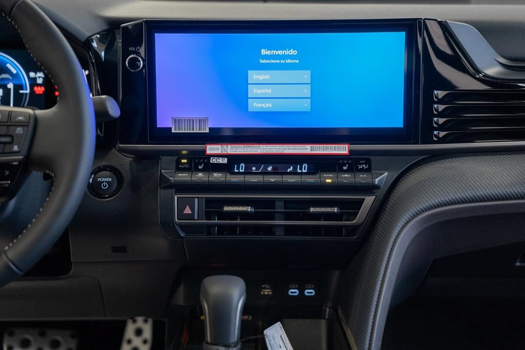 New 2026 Toyota Camry SE FWD image 18