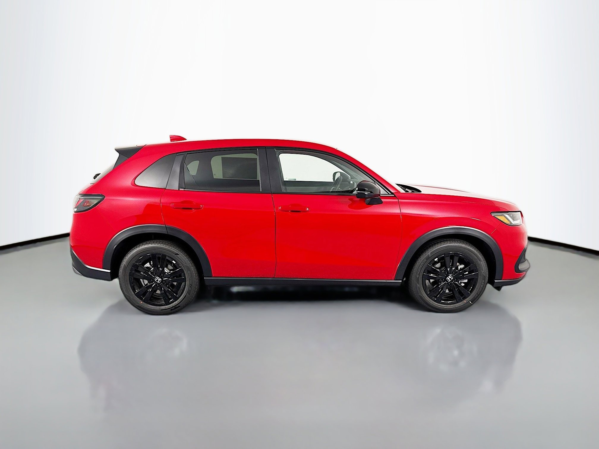 New 2026 Honda HR-V Sport image 4