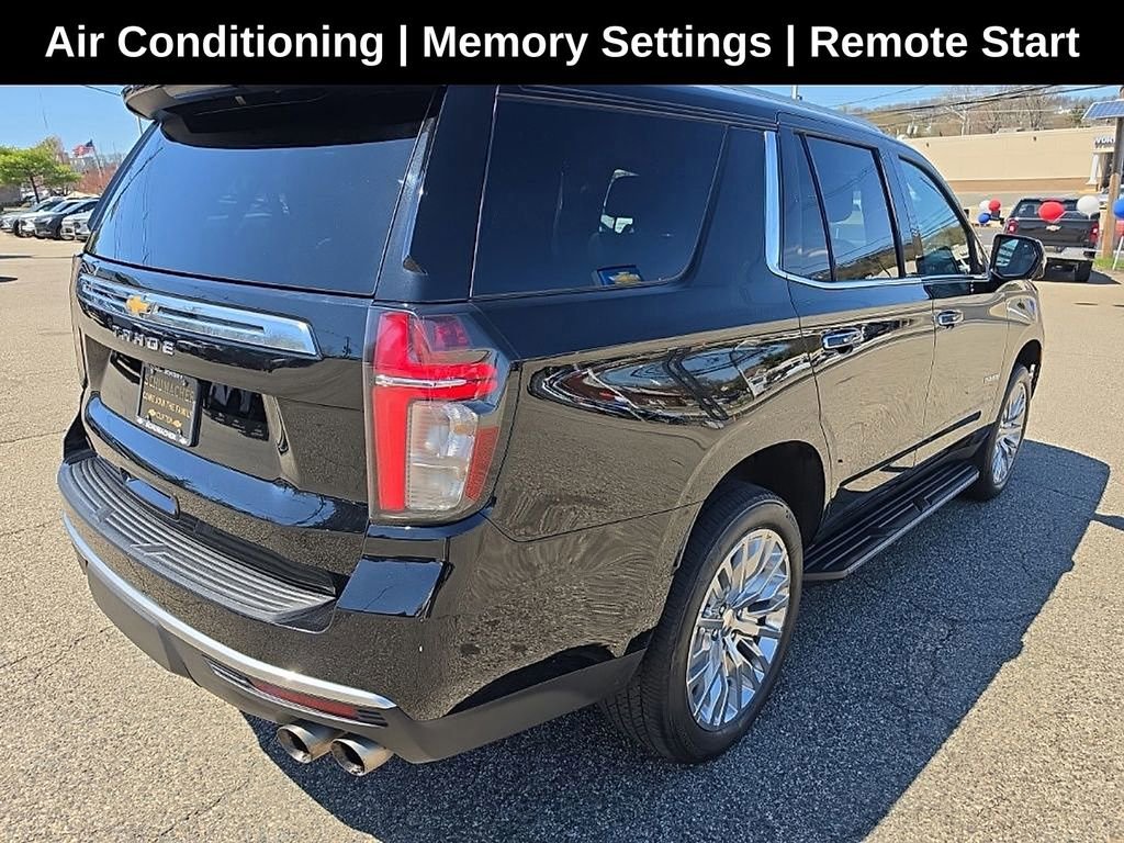 Used 2023 Chevrolet Tahoe High Country image 3
