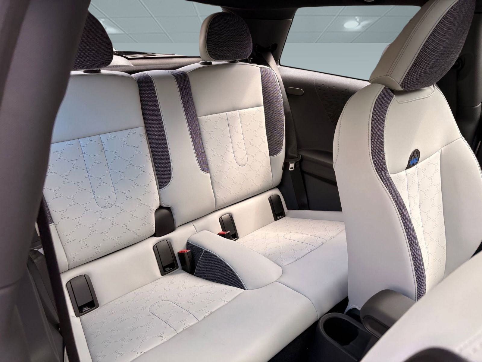 New 2026 MINI Cooper S image 24