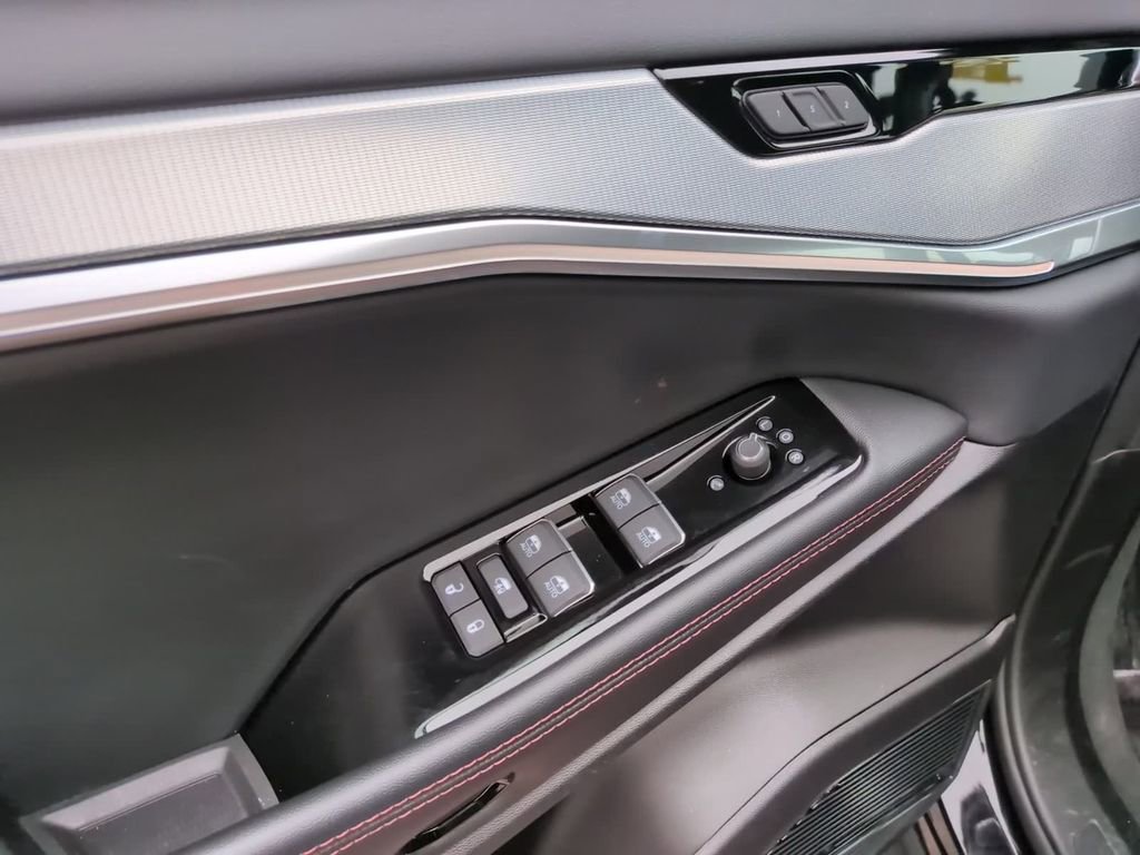 Used 2024 Jeep Wagoneer Launch Edition image 20
