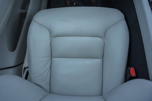 Certified 2024 Volvo XC60 B5 Plus w/ Climate Package image 30