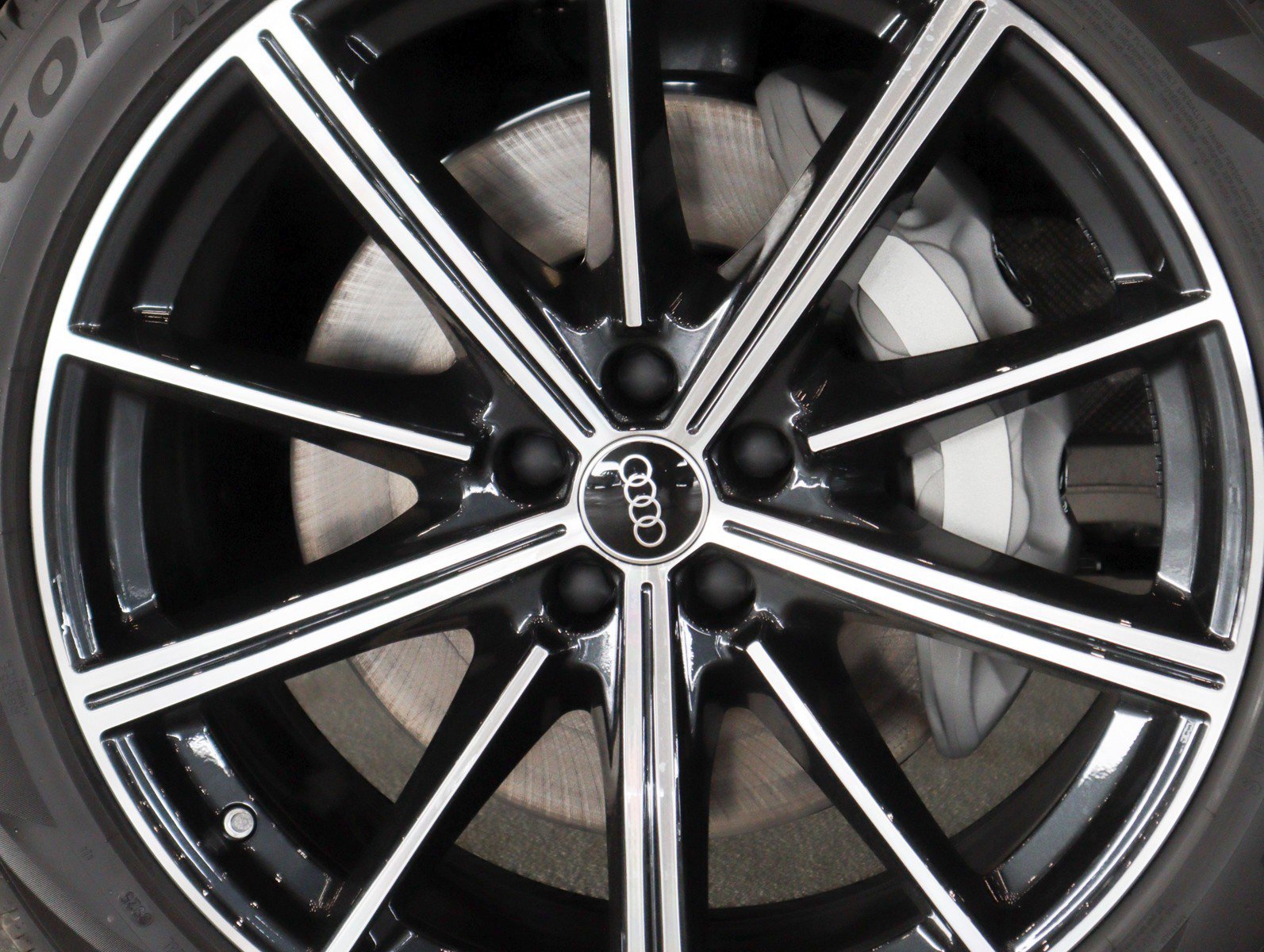New 2026 Audi Q7 2.0T Premium Plus image 7