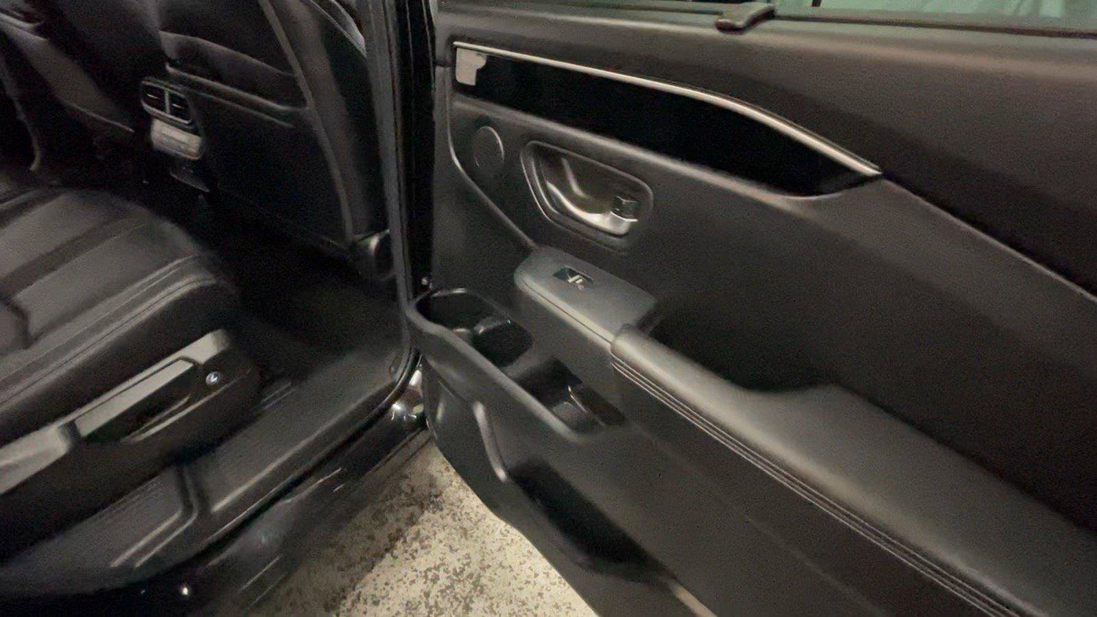 Certified 2025 Honda Pilot EX-L image 23