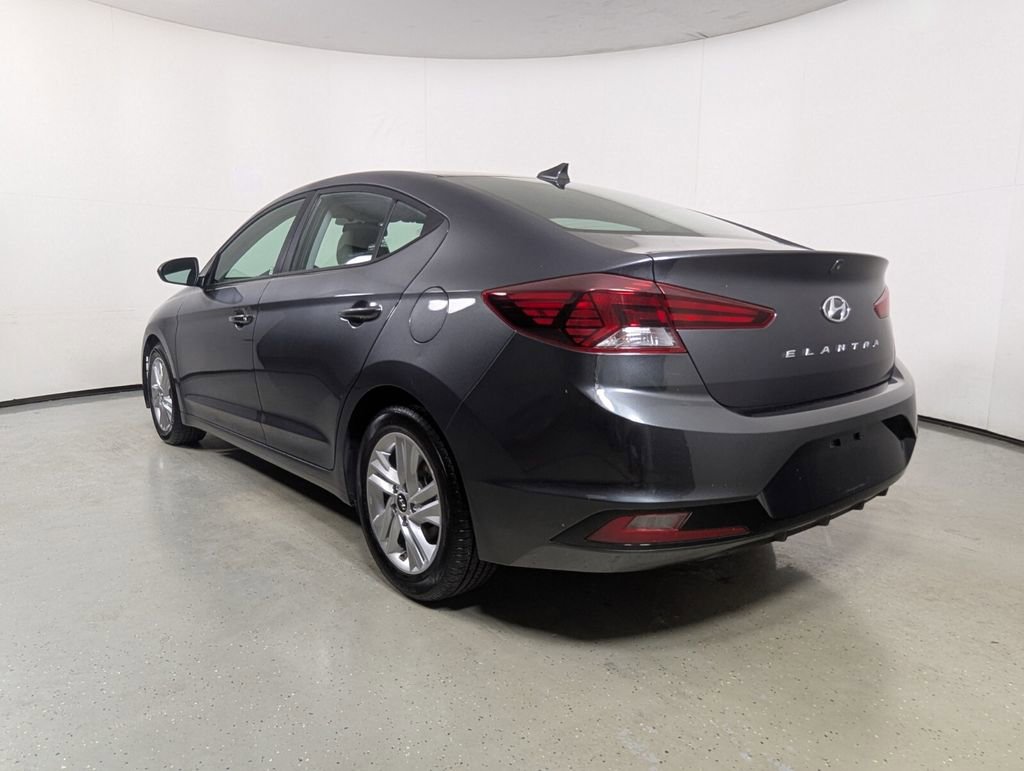 Used 2020 Hyundai Elantra SEL image 5
