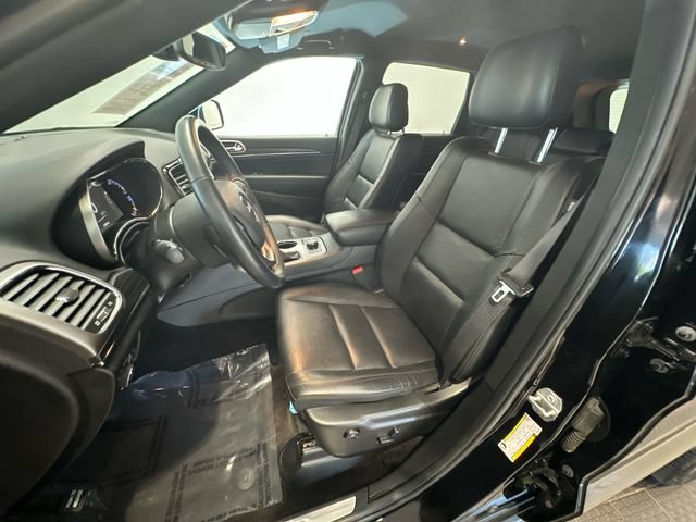 Used 2019 Jeep Grand Cherokee Limited AWD/4WD image 11