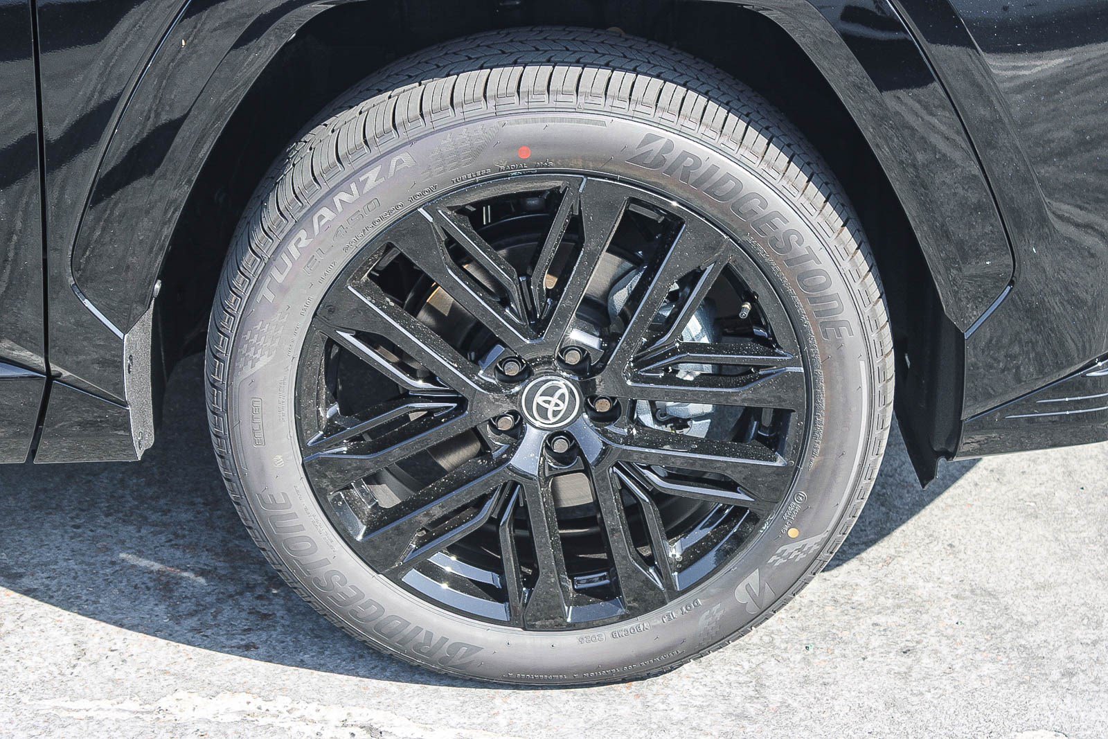 New 2026 Toyota RAV4 XSE AWD/4WD image 11