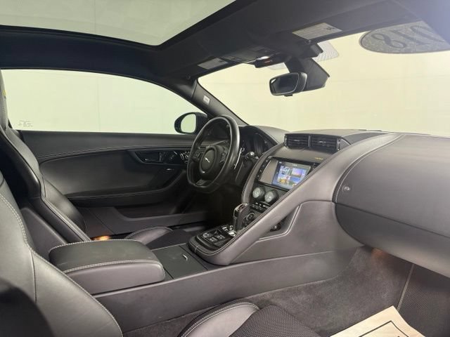 Used 2018 Jaguar F-TYPE 400 Sport AWD/4WD image 18