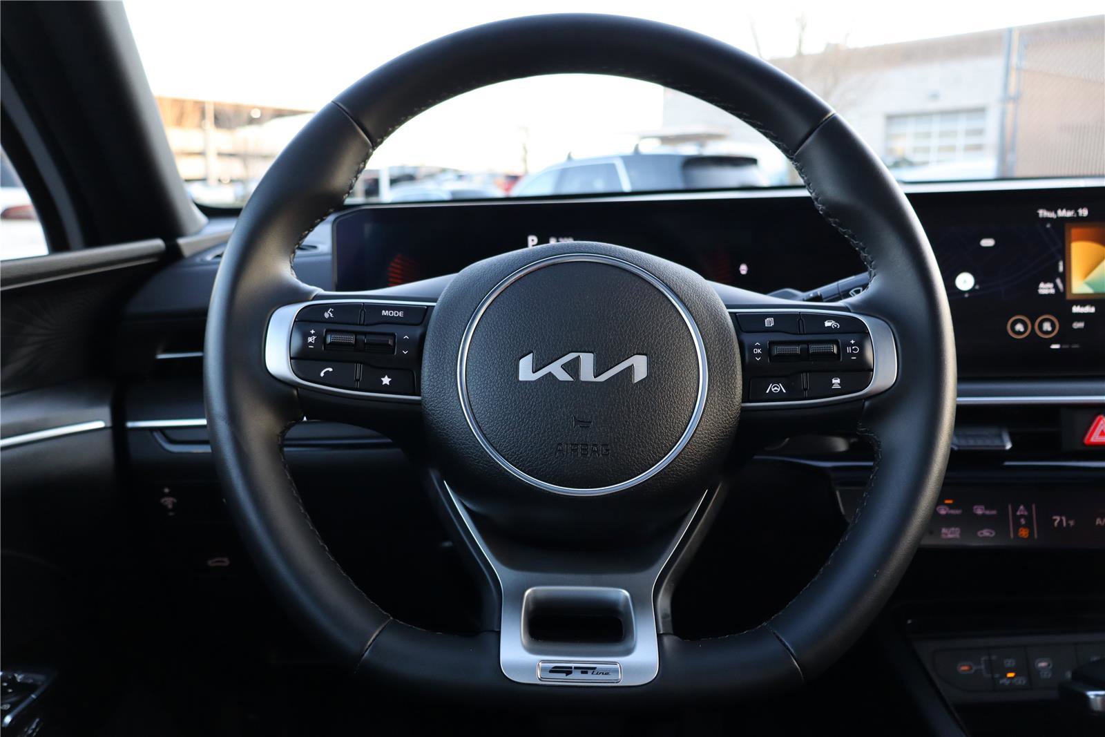 Used 2025 Kia K5 GT-Line w/ GT-Line Premium Package image 15