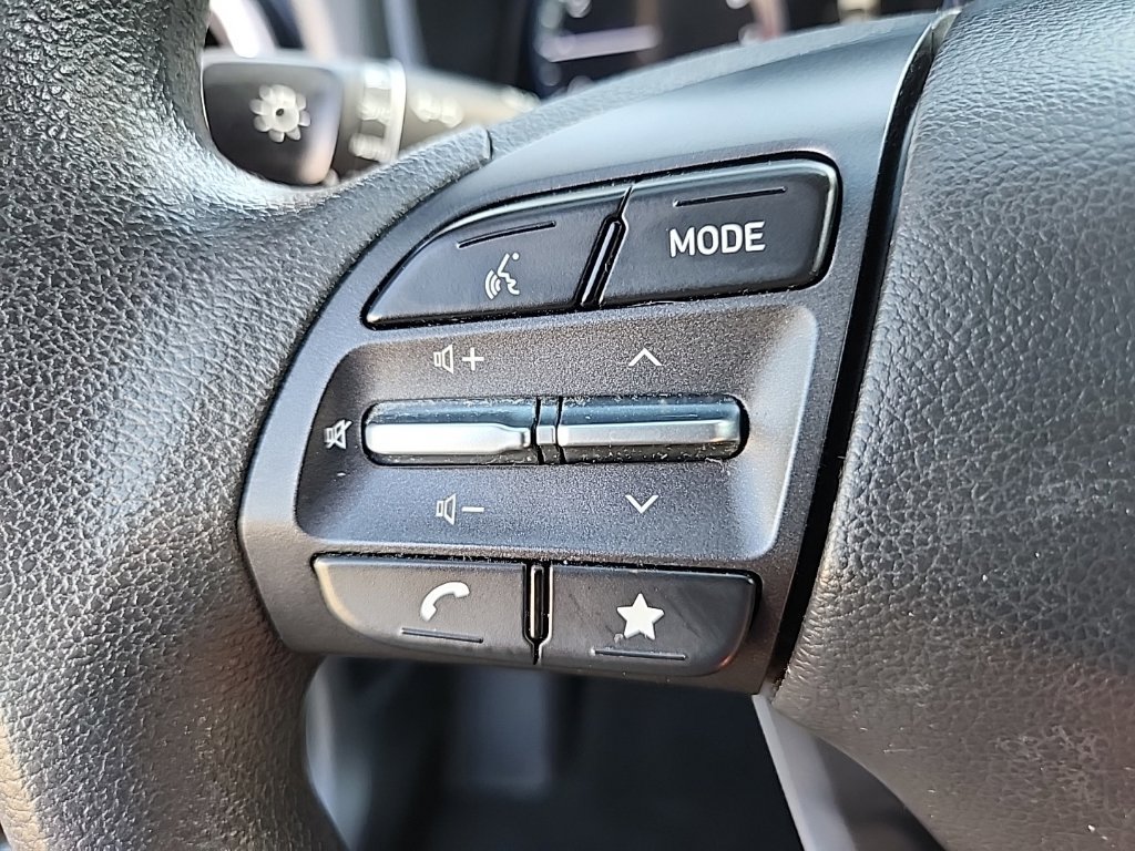 Used 2023 Hyundai Kona SEL AWD/4WD image 16