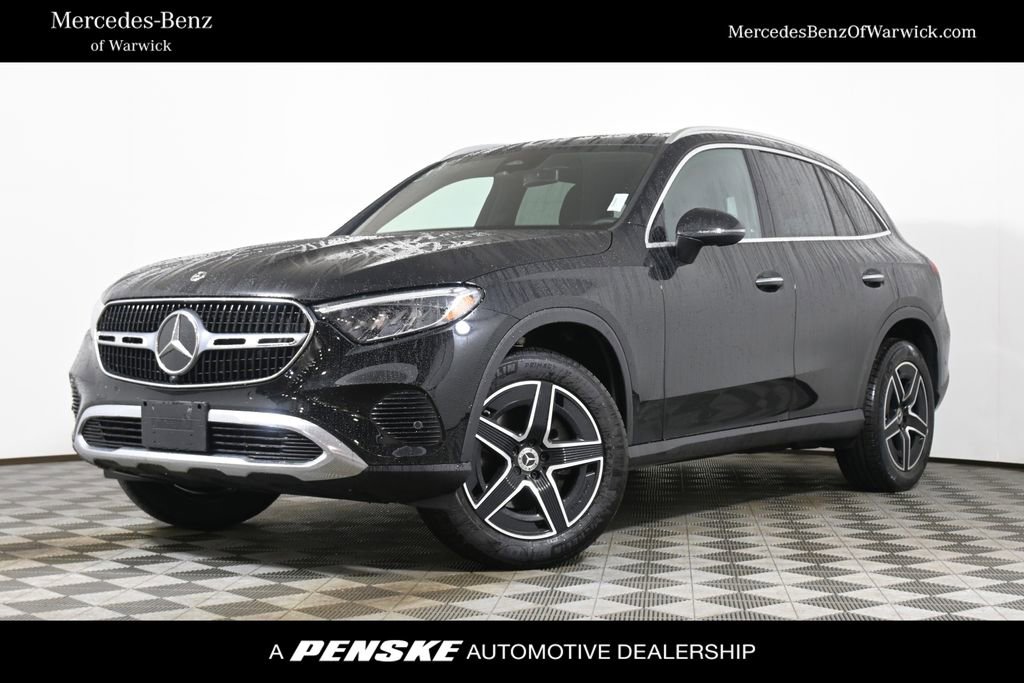 Certified 2026 Mercedes-Benz GLC 300 4MATIC image 1